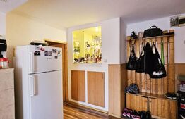 Apartament de vanzare, cu 3 camere, decomandat, 68mp, parter înalt 