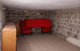 spatiu comerical, de inchiriat, 375 mp, zona Casa indiv