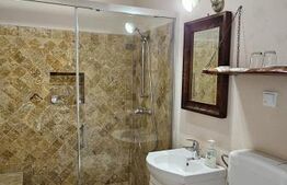 SUPER OFERTA! Casă/pensiune cu 8 camere în centru, Sfantu Gheorghe