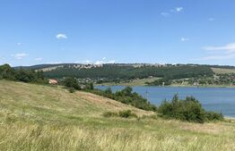 Teren intravilan de 600 mp la doar 50 m de lac – Pădureni, comuna Moacșa