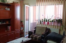 Apartament de vanzare, cu 3 camere, decomandat, 65 mp, cartierul Ciucului