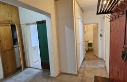 Apartament de vanzare cu 3 camere, 68 mp, zona Spitalului