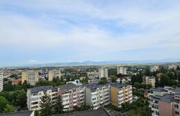 Apartament de vanzare cu 3 camere, 68 mp, zona Spitalului