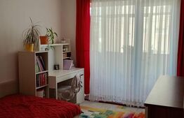 Apartament cu 3 camere, 72 mp, Simeria