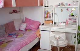 Apartament cu 3 camere, 72 mp, Simeria