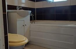 Apartament  de vanzare cu 2 camere ,in Tg.Secuiesc , in zona politiei