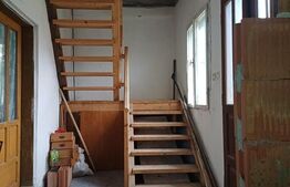 Casă cu potențial de investiție -în comuna Hătuica
