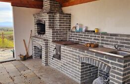 Casă de vanzare, sub pădure, într-un cadru natural deosebit – Sâncraiu