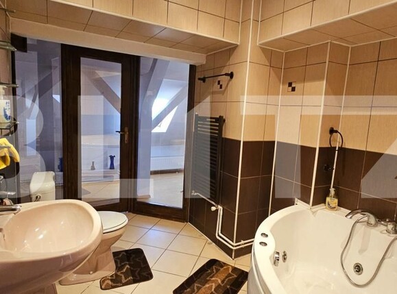 Apartament de vânzare 3 camere Ultracentral - 180963AV | BLITZ Sfântu Gheorghe | Poza5