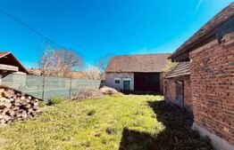 Casa si gradina in Bodoc