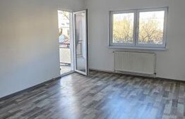 Apartament 3 camere, 2 băi – complet renovat, etaj 1, semicentral