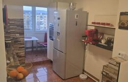 Apartament cu  2 camere complet renovat si mobilat