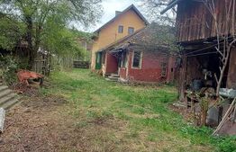 Casă tradițională cu teren generos – Covasna Voinesti