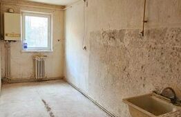 Apartament cu 3 camere, 72 mp, etaj 1, ideal pentru renovare - Simeria