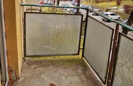 Apartament cu 3 camere, 72 mp, etaj 1, ideal pentru renovare - Simeria