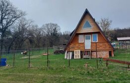 Casă A-frame cu vedere la Lacul Padureni I Teren 430 mp 