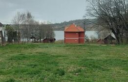 Casă A-frame cu vedere la Lacul Padureni I Teren 430 mp 