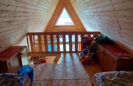 Casă A-frame cu vedere la Lacul Padureni I Teren 430 mp 