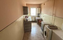 Apartament 3 camere, decomandate, 71 mp, zona Simeria