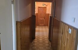 Apartament 3 camere, decomandate, 71 mp, zona Simeria