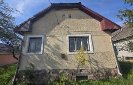 Casa de caramida cu 4 camere