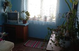 Apartament cu 3 camere, 64 mp - Ozun