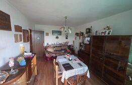 Apartament cu 2 camere decomandate.