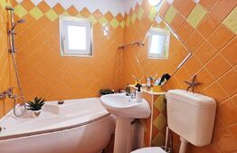 Apartament cu 3 camere, decomandat, zona Mikes Kelemen