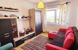 Apartament cu 3 camere, decomandat, zona Mikes Kelemen