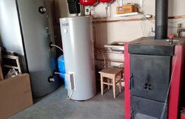 Casa cu 6 camere, 205 mp, teren 502 mp, Chichiș