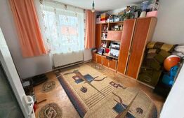 Apartament 2 camere decomandate, 46 mp +balcon 4 mp, et 1/4, Vest