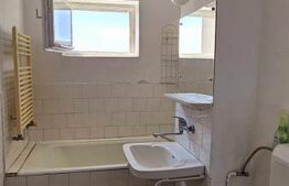 Apartament cu 3 camere, 66 mp, zona Simeria