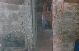 Casa de vanzare, 80 mp, teren 1782 mp, zona Belin