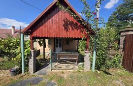 Casa de caramida, 3 camere, teren 1.208 mp, satul Micfalau