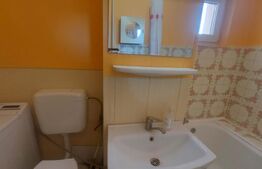 Apartament 3 camere, 67 mp, zona Simeria