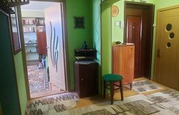 Apartament 3 camere, 67 mp, zona Simeria