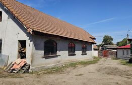 Casa cu anexe, teren 1.145 mp, de vânzare, zona Ozun