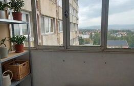 Apartament 3 camere, 67 mp, zona Simeria