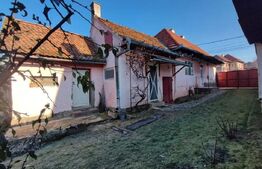 Casa 70 mp, teren 920 mp, satul Micfalau