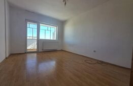 Apartament cu 2 camere, 47 mp, zona Lenin