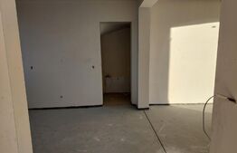 Casa tip duplex, de 97,7 mp, 3 camere, teren 260 mp, in Cisnadie