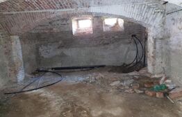 Casa tip duplex, 210 mp utili si teren aferent 797 mp, Sub Arini