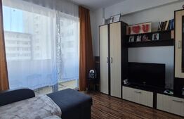 Garsoniera, 27 mp utili, etaj intermediar, zona Mihai Viteazu