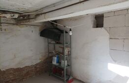 Apartament la casa, 2 cam, semidecomandat, pivnita, zona Lazaret