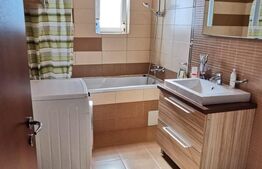 Casa de 4 camere, 2 bai, 175 mp teren, Trei Stejari 