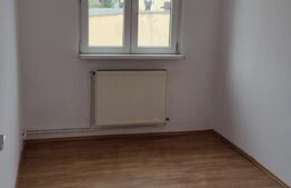 Apartament 3 camere, etaj 2, cu pivnita, zona Vasile Aron 