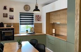 Apartament 3 camere la curte, 75 mp, modern, Selimbar