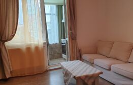 Apartament 3 camere, semidecomandat, etaj intermediar, Zona Cedonia 