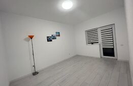 Apartament 3 camere, decomandat, nou