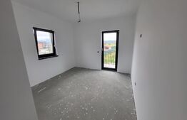 Casa individuala având 4 camere, 120 mp, teren 430 mp, Cristian